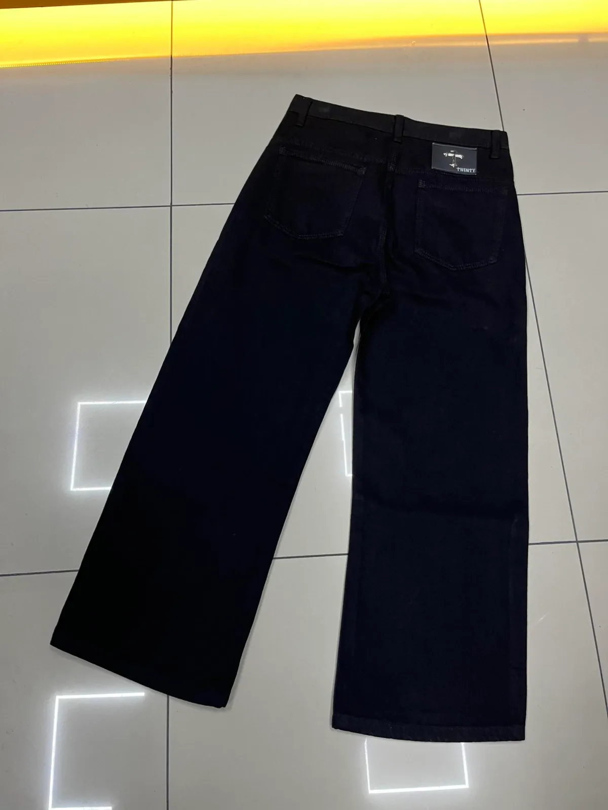Baggy Jean T-20 - Negro (foto 3 de 3)