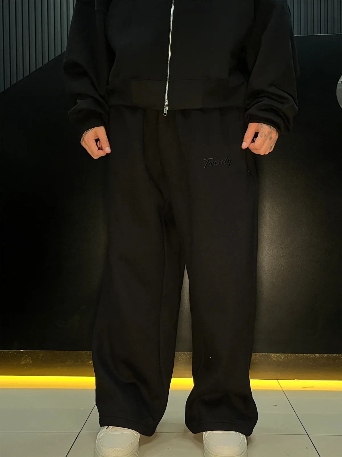 Buzo Baggy Bordado Franela - Negro