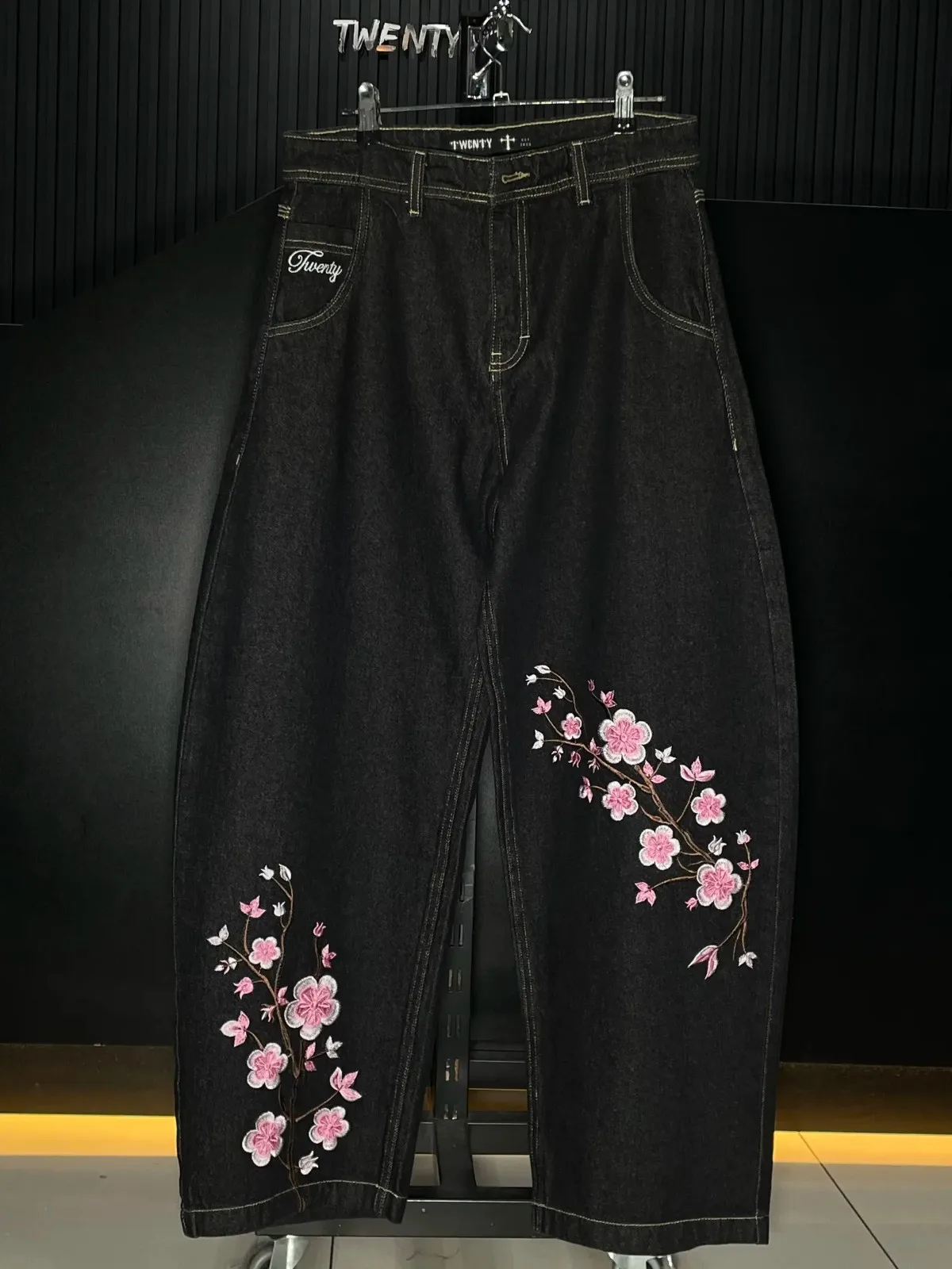 Baggy Balloon Sakura (foto 1 de 2)
